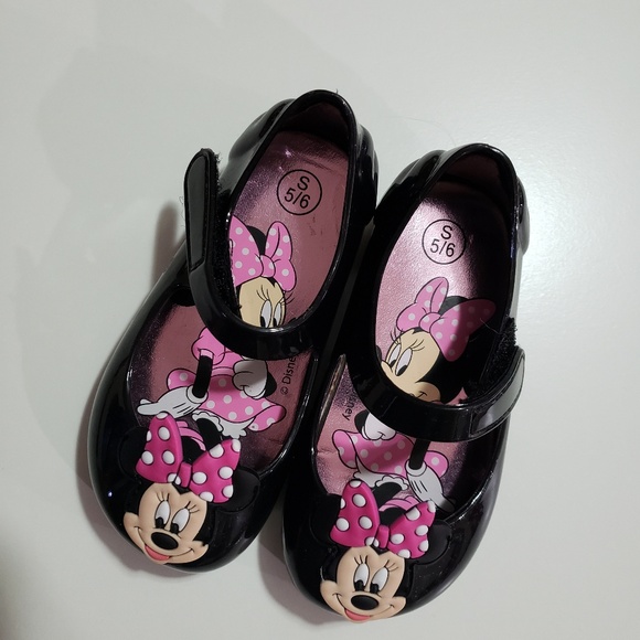 minnie mouse jelly sandals